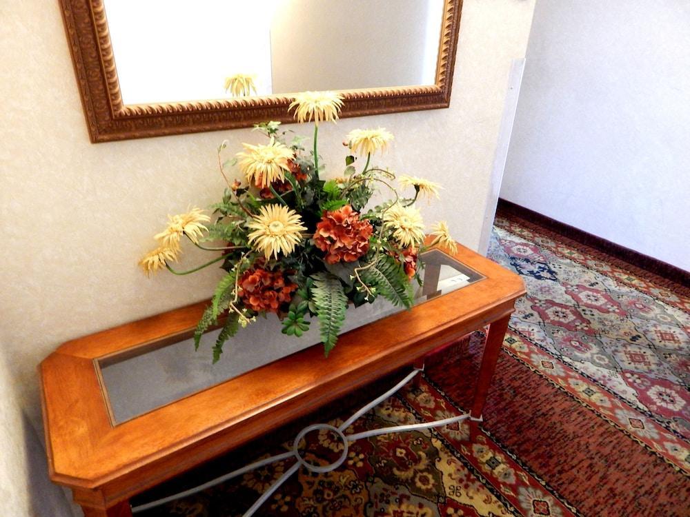 Spark By Hilton Sheridan Extérieur photo