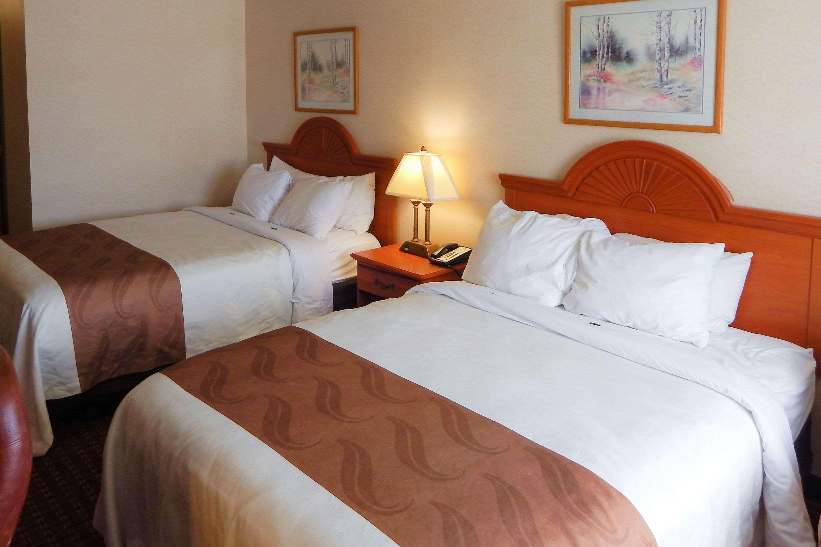 Spark By Hilton Sheridan Extérieur photo
