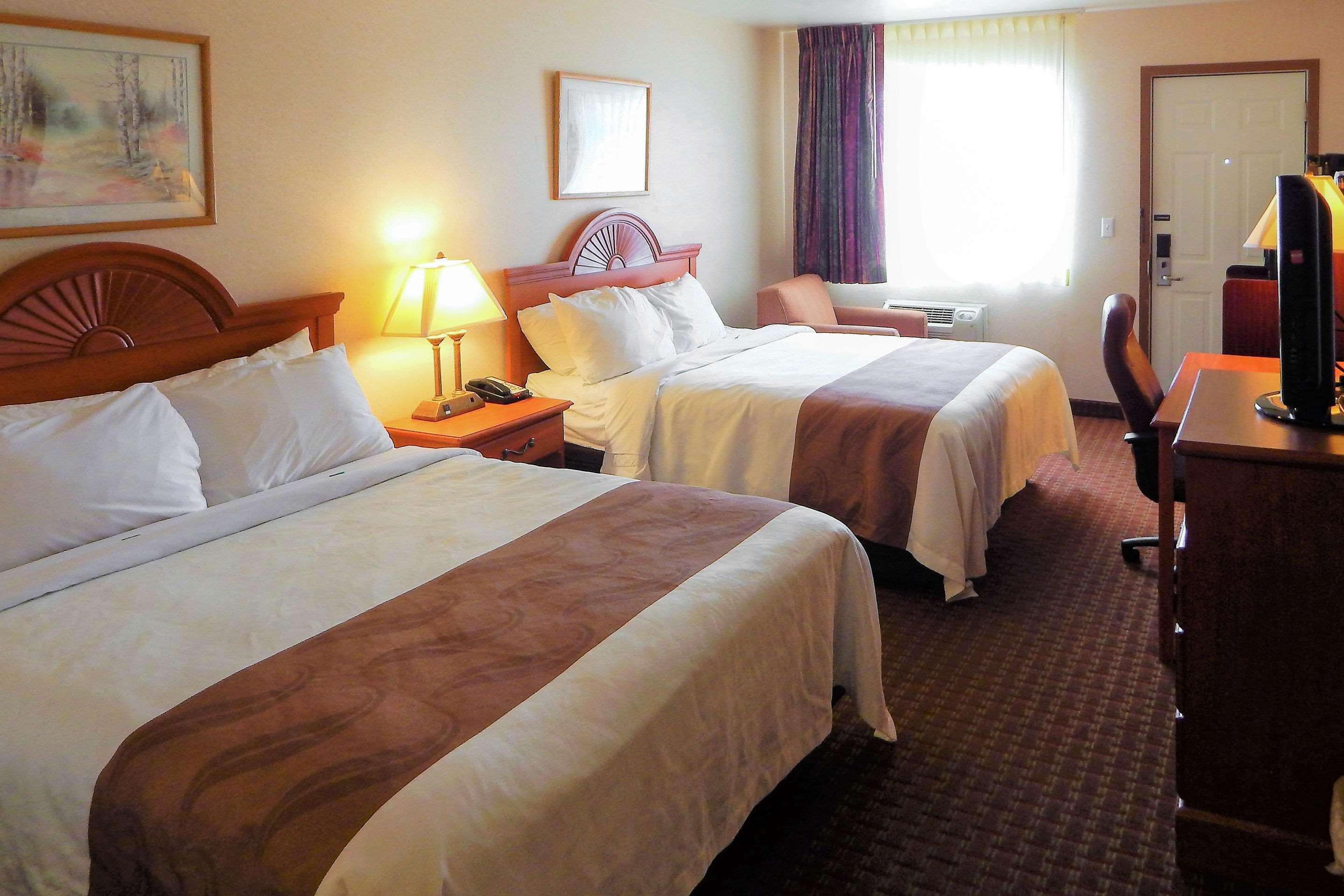 Spark By Hilton Sheridan Extérieur photo