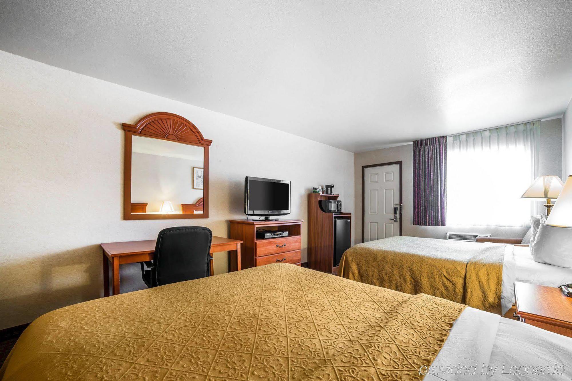 Spark By Hilton Sheridan Extérieur photo