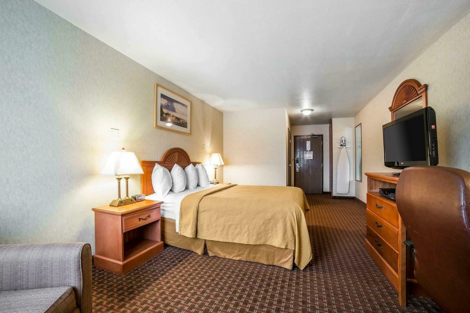 Spark By Hilton Sheridan Extérieur photo